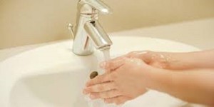 Lavarse las manos con jabón de cuaba mejor medida para prevenir el coronavirus